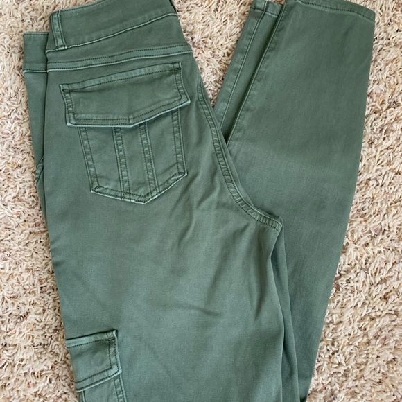 NWT SPANX stretch cargo pants - Picture 2 of 5